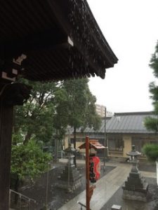 杉山神社：雨の例大祭